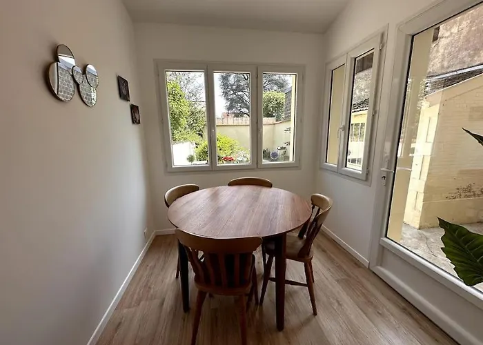 A0 Grand Appartement, Jaccuzi, Et Extérieur Thermal Artem à 200m Apartamento Nancy