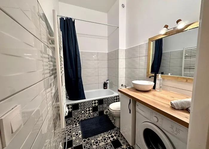 A0 Grand Appartement, Jaccuzi, Et Exterieur Thermal Artem A 200m Apartment *