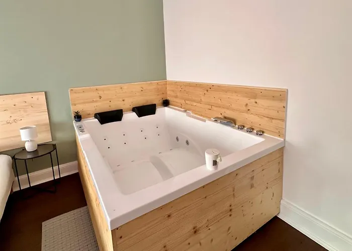 Apartment A0 Grand Appartement, Jaccuzi, Et Exterieur Thermal Artem A 200m Nancy